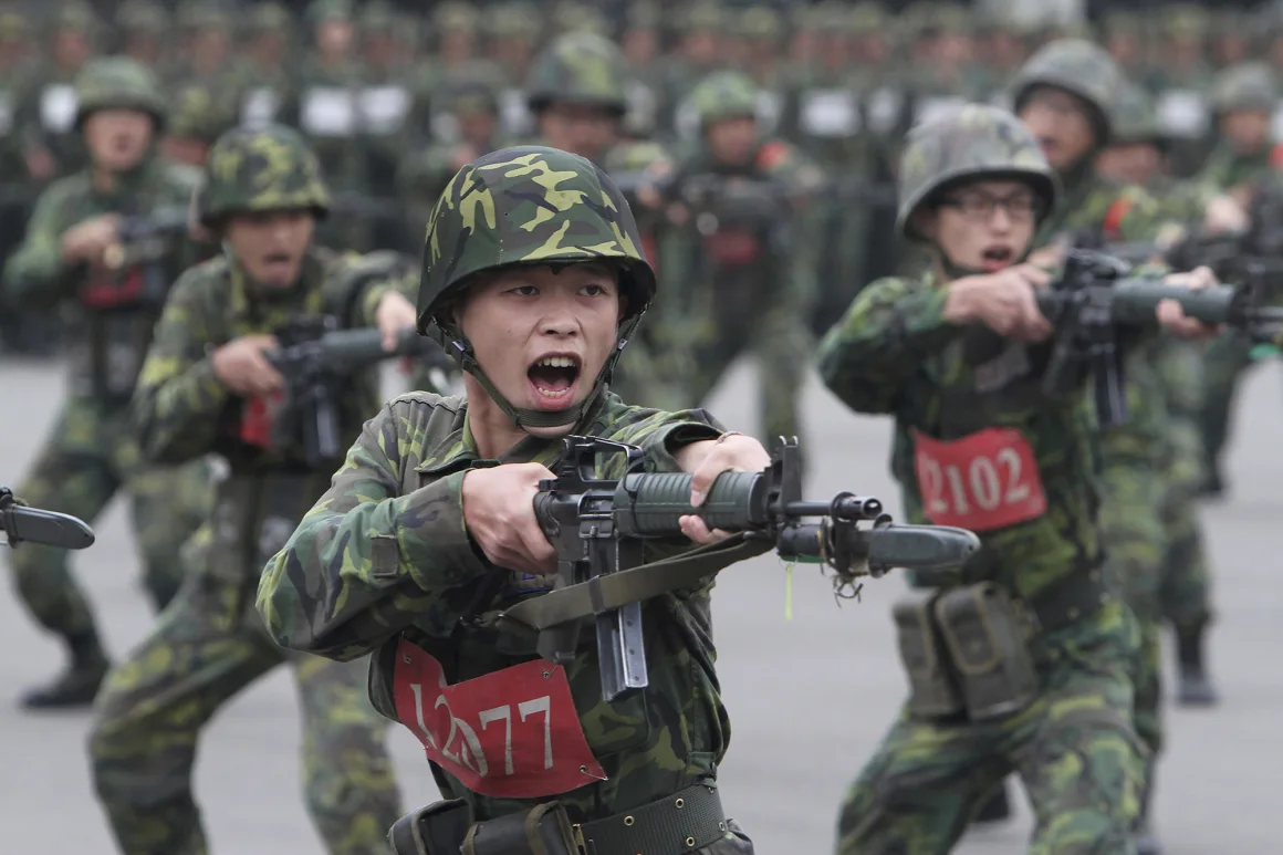 Taiwan realiza os maiores jogos militares de sua história