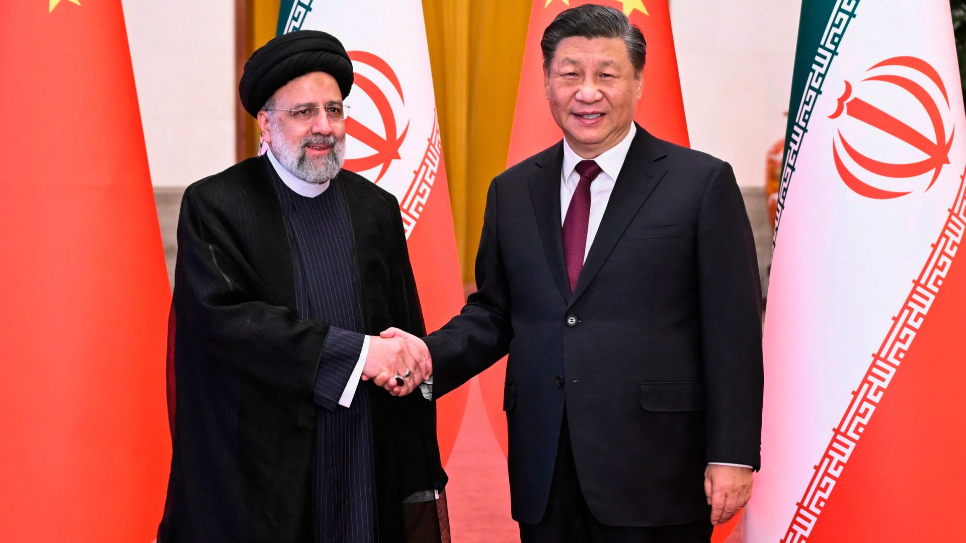 Irã usa o BRICS para tentar legitimar seu regime e desafiar o ocidente